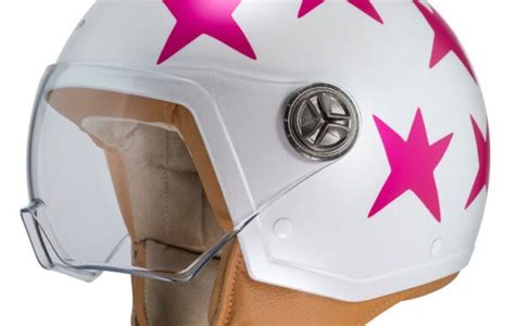 NZI Helmets lanza una línea de cascos diseñados por .